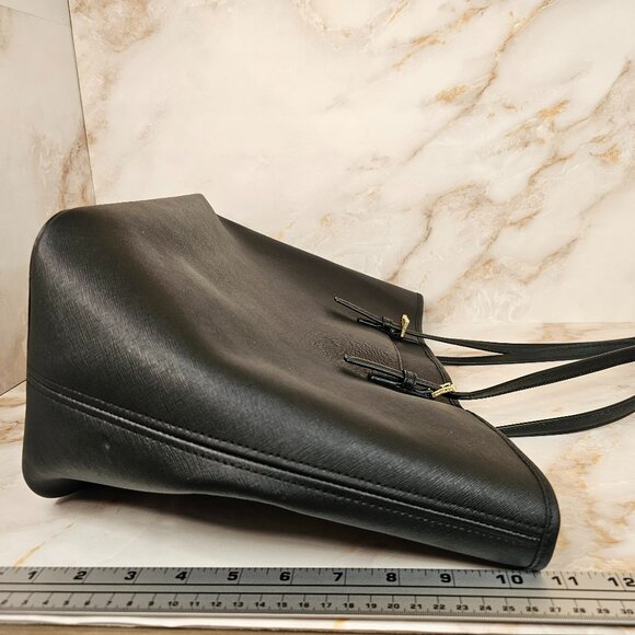 Michael Kors Jet Set Travel Tote - Picture 7 of 11